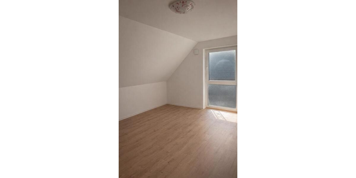 Einfamilienhaus Beverstedt - 5 Zimmer, 129 m&sup2;, 1.800&euro; | Angebot:26025763