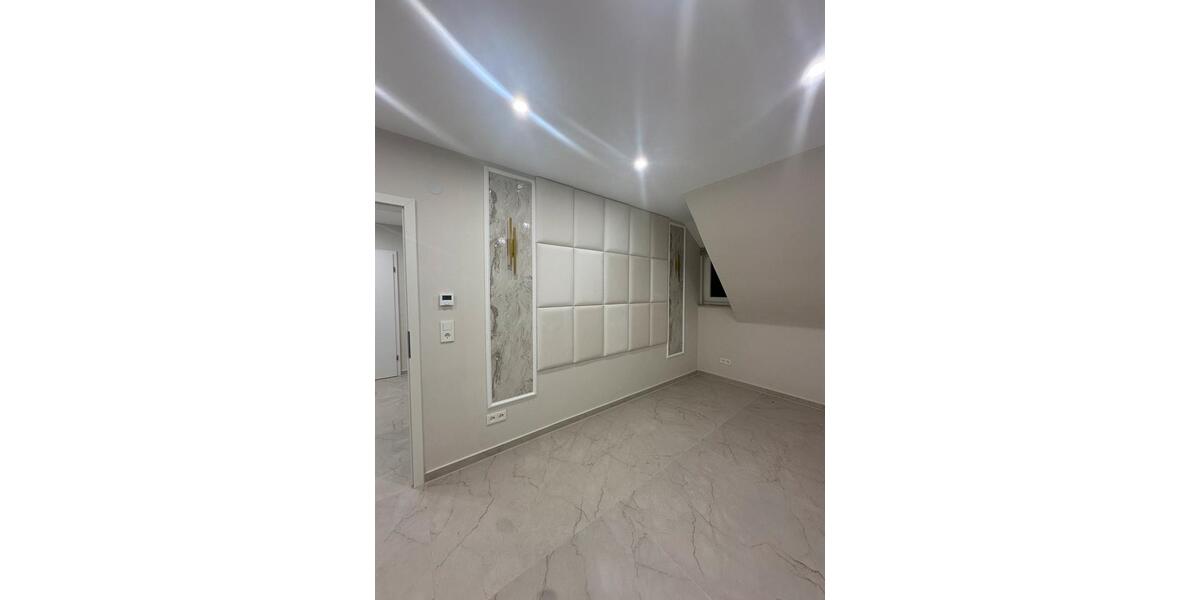Dachgeschoßwohnung Hamburg Harburg - 3 Zimmer, 80 m&sup2;, 1.300&euro; | Angebot:26620959