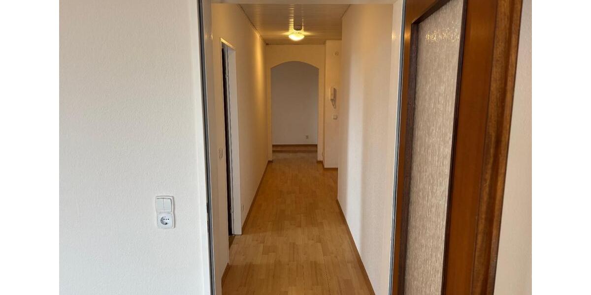 Etagenwohnung Barsinghausen - 4 Zimmer, 112 m&sup2;, 1.100&euro; | Angebot:25987037