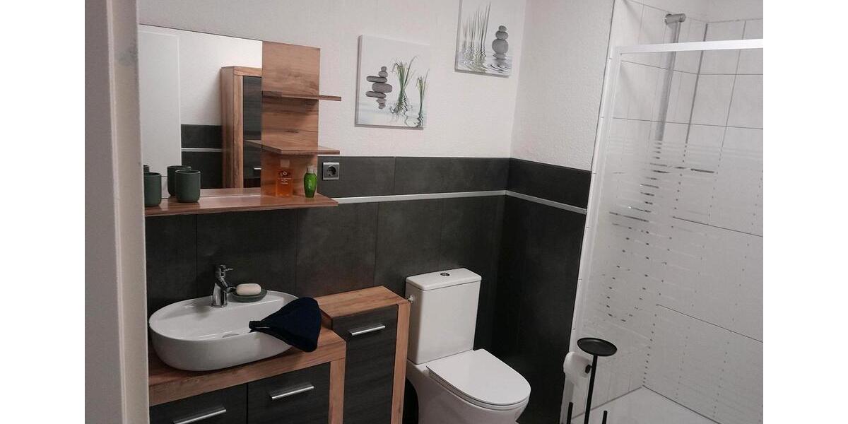 Wohnen auf Zeit Wesel - 3.5 Zimmer, 89 m&sup2;, 65&euro; | Angebot:25910814