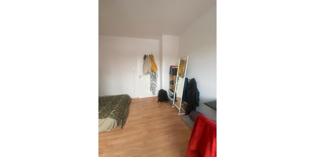 Wohnen auf Zeit Butjadingen - 4 Zimmer, 12 m&sup2;, 550&euro; | Angebot:25715234