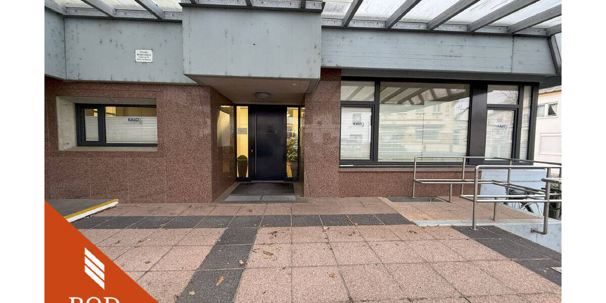 Büro-Praxisfläche mit Lager 9 zimmer