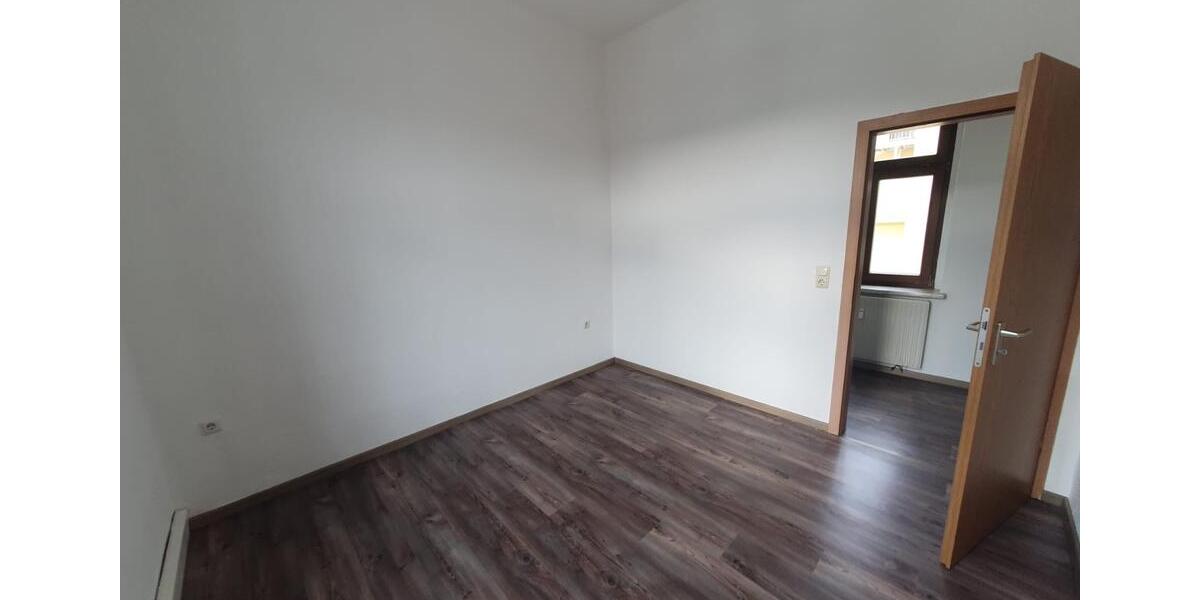 Etagenwohnung Eibenstock - 2 Zimmer, 65 m&sup2;, 290&euro; | Angebot:25810292