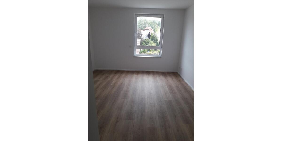 Etagenwohnung Waldachtal - 3 Zimmer, 80 m&sup2;, 790&euro; | Angebot:24740162