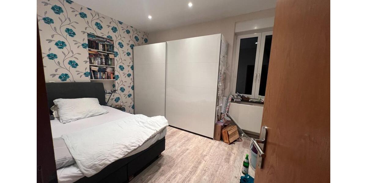 Großzügige Doppelhaushälfte mit moderner Ausstattung zu vermieten 6 zimmer