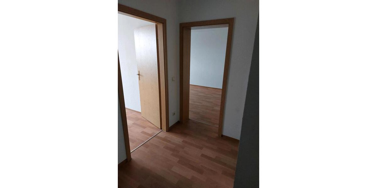 Dachgeschoßwohnung Bautzen - 2 Zimmer, 72 m&sup2;, 358&euro; | Angebot:25964140