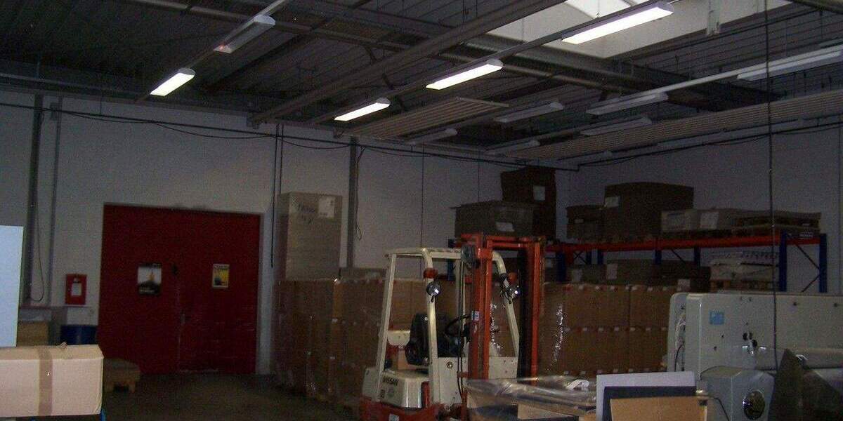 VermietungVerkauf 6.300 qm für ProduktionVertriebVerwaltung zimmer