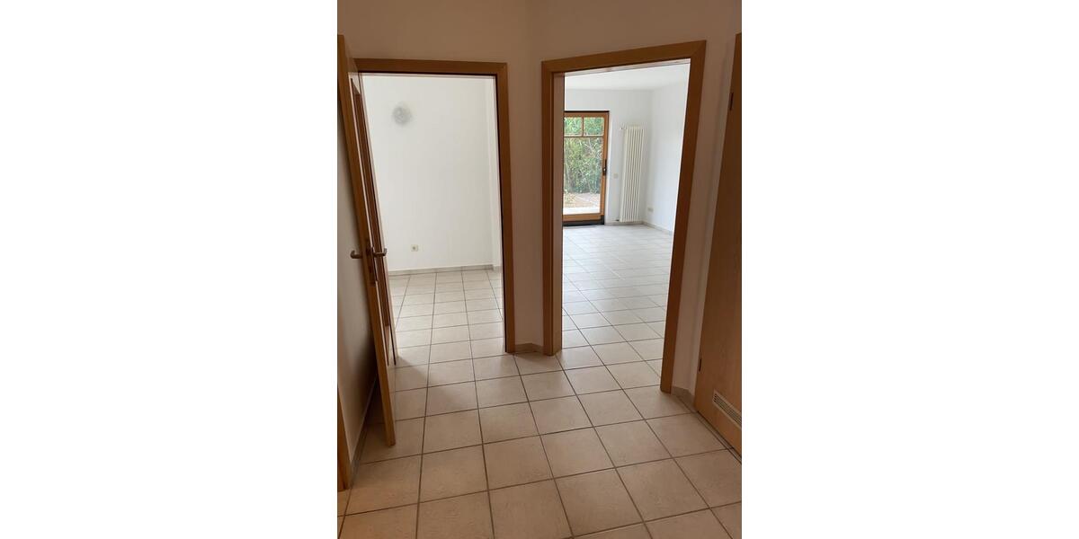 Erdgeschoßwohnung Diepholz - 3 Zimmer, 72 m&sup2;, 650&euro; | Angebot:26355839