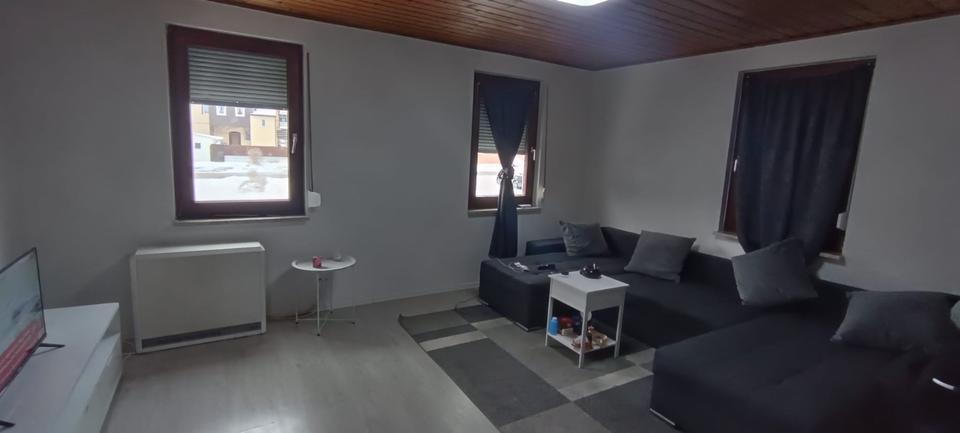 Erdgeschoßwohnung Balingen - 3 Zimmer, 90 m&sup2;, 800&euro; | Angebot:24564650