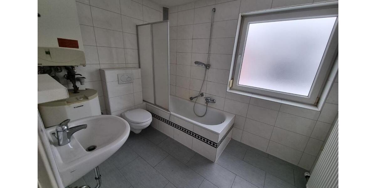 Etagenwohnung Amberg - 3 Zimmer, 70 m&sup2;, 630&euro; | Angebot:25056729