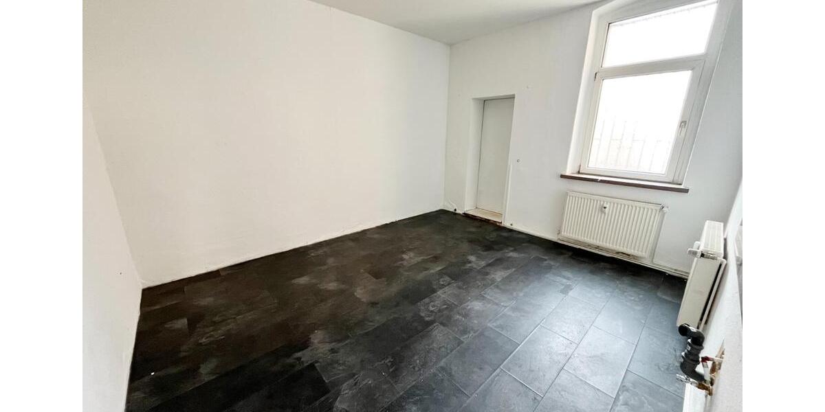Erdgeschoßwohnung Bitterfeld-Wolfen Bitterfeld - 1 Zimmer, 96 m&sup2;, 700&euro; | Angebot:24884929