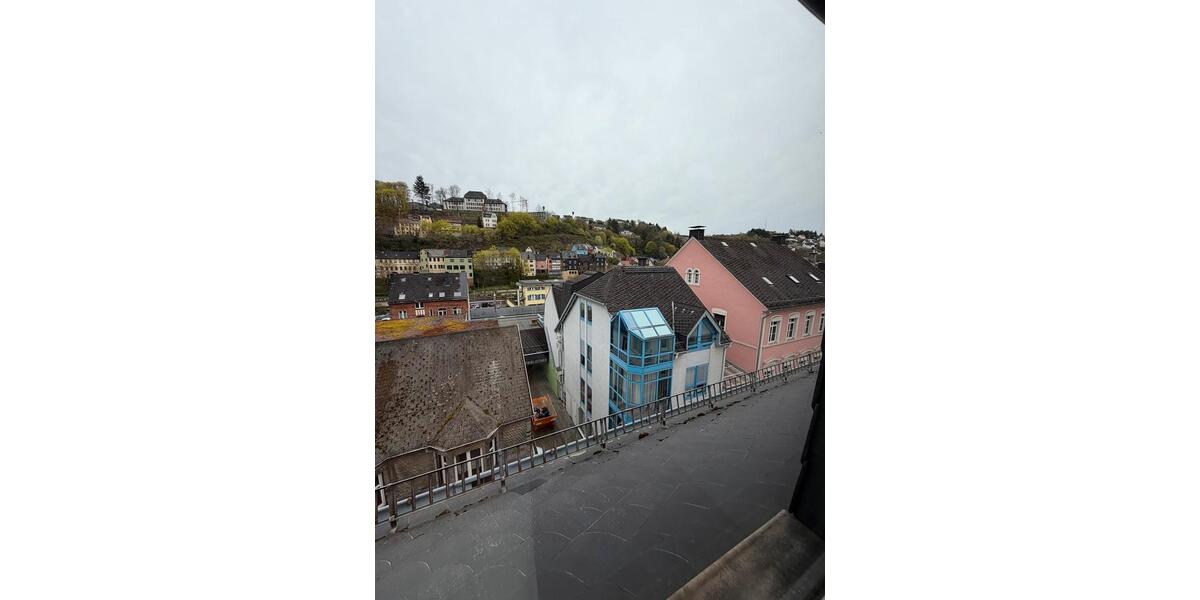 Dachgeschoßwohnung Idar-Oberstein Oberstein - 1 Zimmer, 100 m&sup2;, 500&euro; | Angebot:26123892