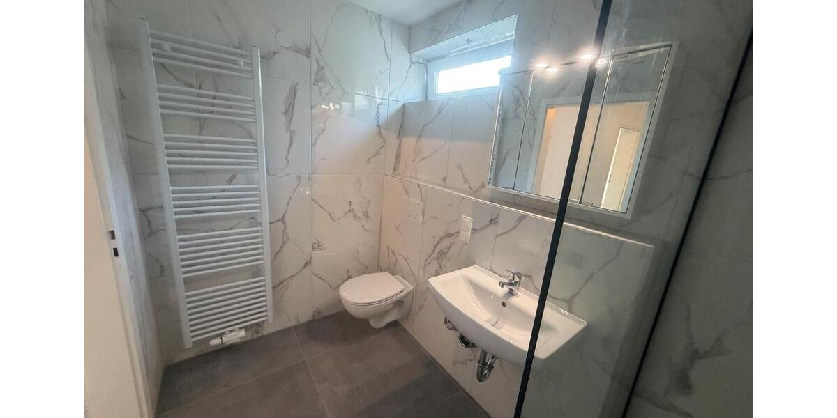 Etagenwohnung Ludwigshafen am Rhein Ludwigshafen-Oggersheim - 3 Zimmer, 96 m&sup2;, 1.290&euro; | Angebot:25934717