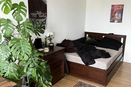Zwischenmiete - 32m2 8. Stock mit Balkon Neubau zimmer