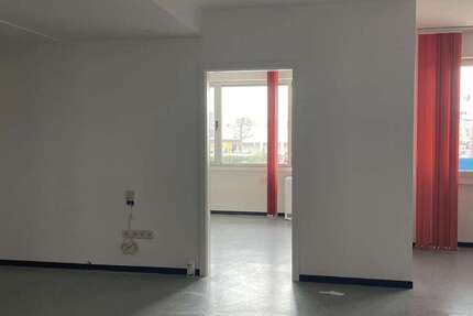 Wohnung Meckenheim - 3 Zimmer, 114 m&sup2;, 1.140&euro; | Angebot:26186000