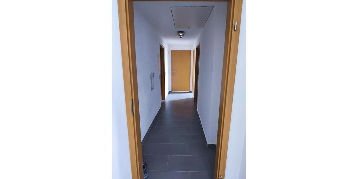 Dachgeschoßwohnung Rot am See - 3 Zimmer, 77 m&sup2;, 650&euro; | Angebot:24441196