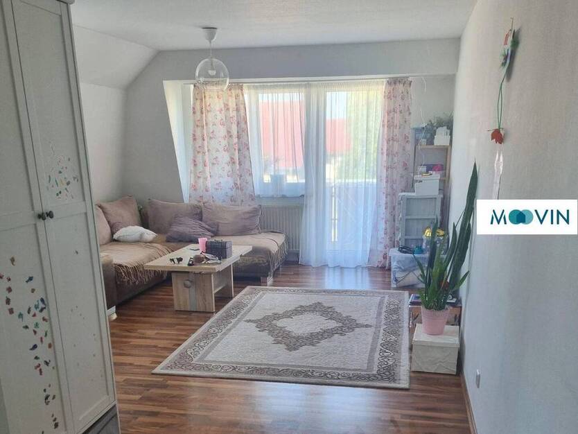 Gemütliche 2-Zimmer-Dachgeschoßwohnung mit Balkon