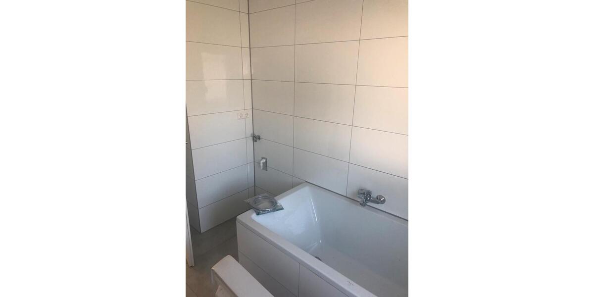 Erdgeschoßwohnung Pforzheim - 3 Zimmer, 89 m&sup2;, 1.100&euro; | Angebot:26567991