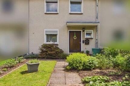 Haus Bad Fallingbostel - 5 Zimmer, 110 m&sup2;, 1.050&euro; | Angebot:27607812