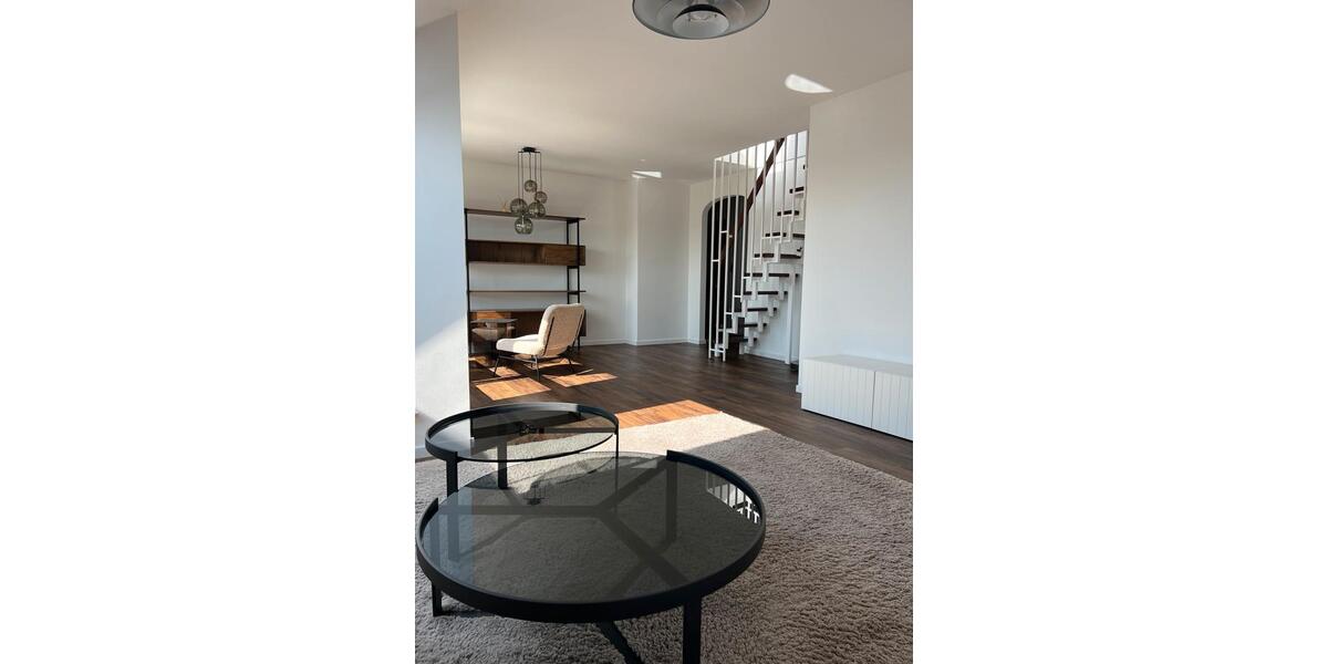 Maisonettewohnung renoviert+möbliert+2xBalkon+EBK+TG+Klimaanlage 3.5 zimmer