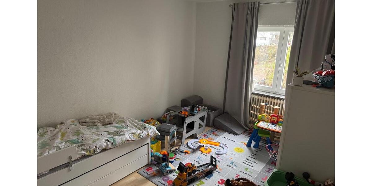 Erdgeschoßwohnung Ingelheim am Rhein - 4 Zimmer, 110 m&sup2;, 1.460&euro; | Angebot:25172370