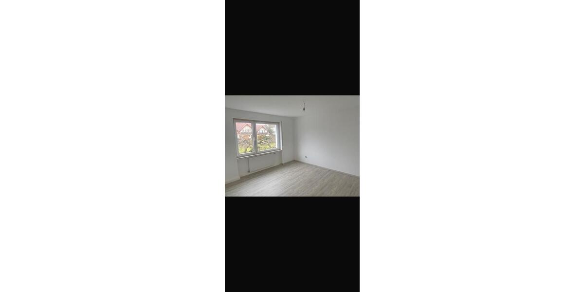 Etagenwohnung Hofgeismar - 3 Zimmer, 110 m&sup2;, 1.045&euro; | Angebot:24728032