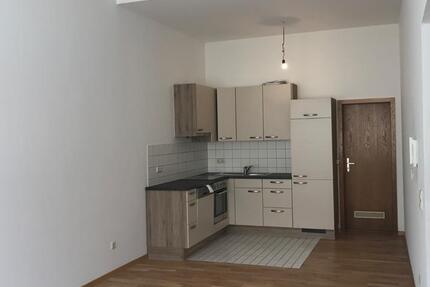 Wohnung Burghausen - 1 Zimmer, 30 m&sup2;, 460&euro; | Angebot:25614793