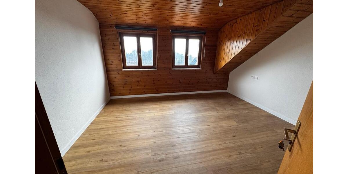 Doppelhaushälfte Albbruck - 5 Zimmer, 182 m&sup2;, 1.650&euro; | Angebot:24841456