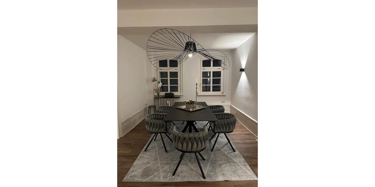 Etagenwohnung Wetzlar - 4 Zimmer, 120 m&sup2;, 1.370&euro; | Angebot:25355635