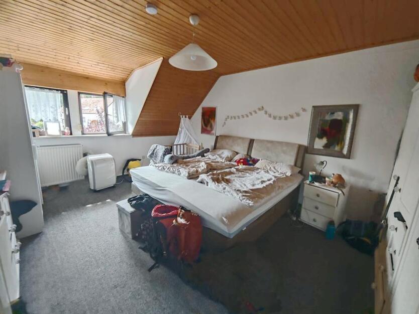 Gemütliche 2 ZKB-Dachgeschoßwohnung inkl. EBK