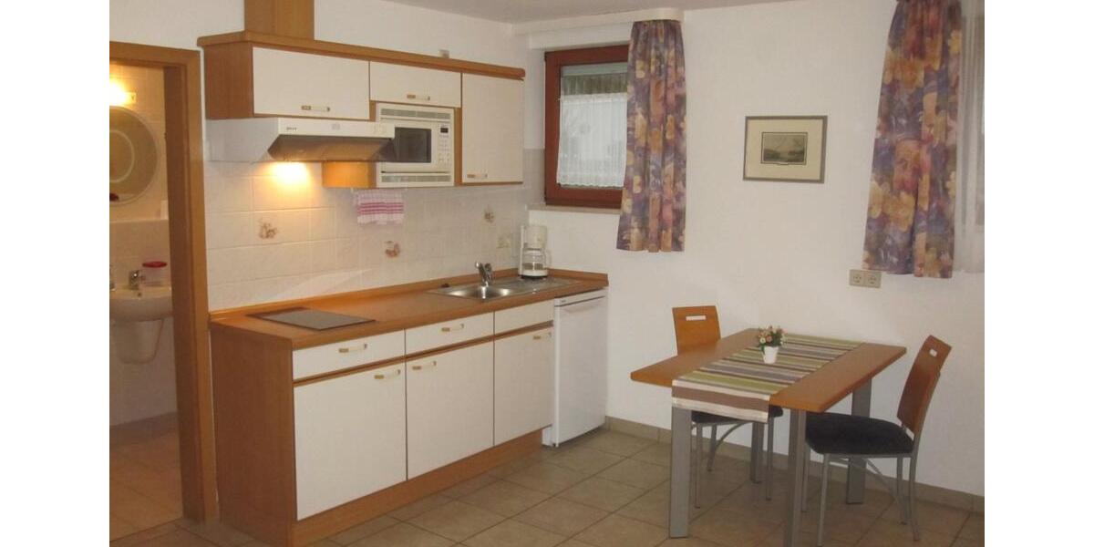 Wohnen auf Zeit Friedrichshafen Ailingen - 1 Zimmer, 32 m&sup2;, 850&euro; | Angebot:24625625