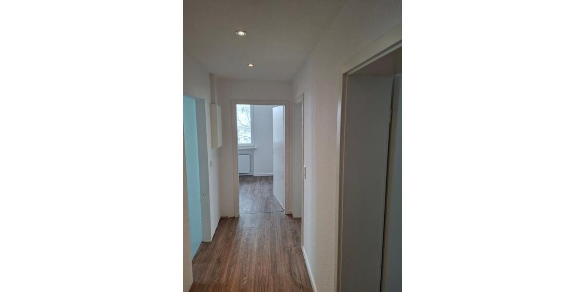 Etagenwohnung Hannover Vahrenwald-List - 3 Zimmer, 73 m&sup2;, 890&euro; | Angebot:24787813