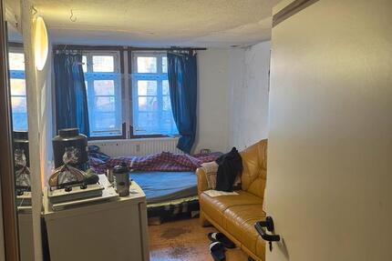 Wohnung Marburg - 1 Zimmer, 7 m&sup2;, 300&euro; | Angebot:25271220