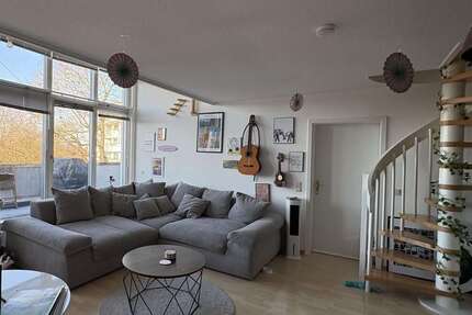 Wohnung Unterhaching - 2.5 Zimmer, 81 m&sup2;, 1.360&euro; | Angebot:25202098