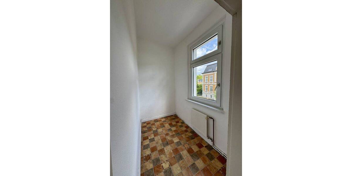 Etagenwohnung Eberswalde - 4 Zimmer, 127 m&sup2;, 1.300&euro; | Angebot:26891756