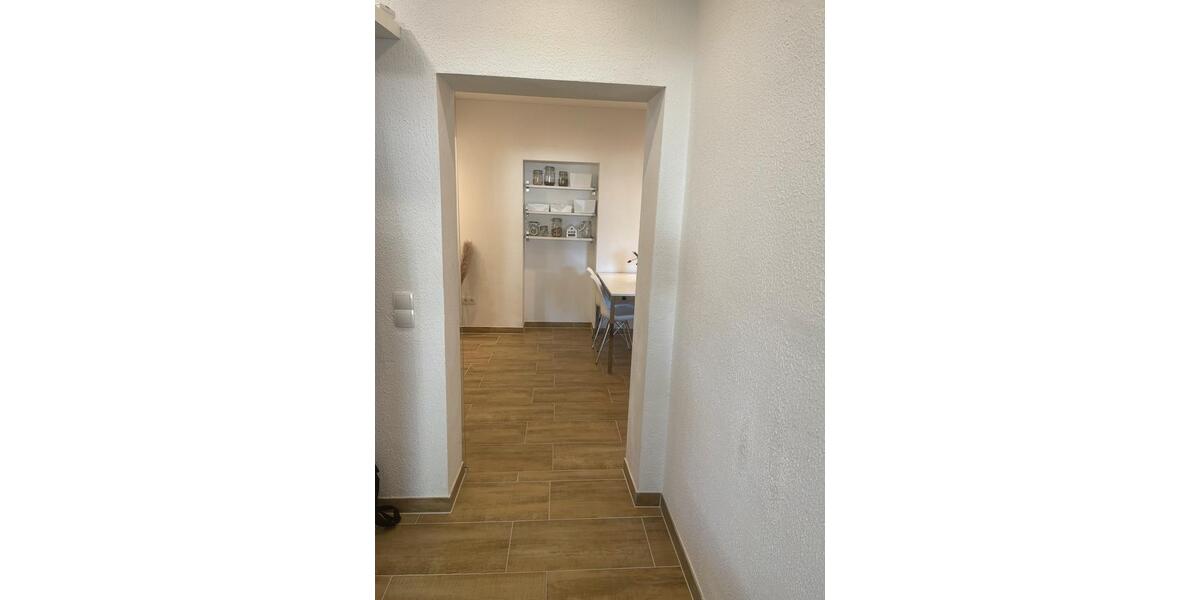 Erdgeschoßwohnung Kamp-Lintfort Lintfort - 5 Zimmer, 88 m&sup2;, 1.350&euro; | Angebot:24780227