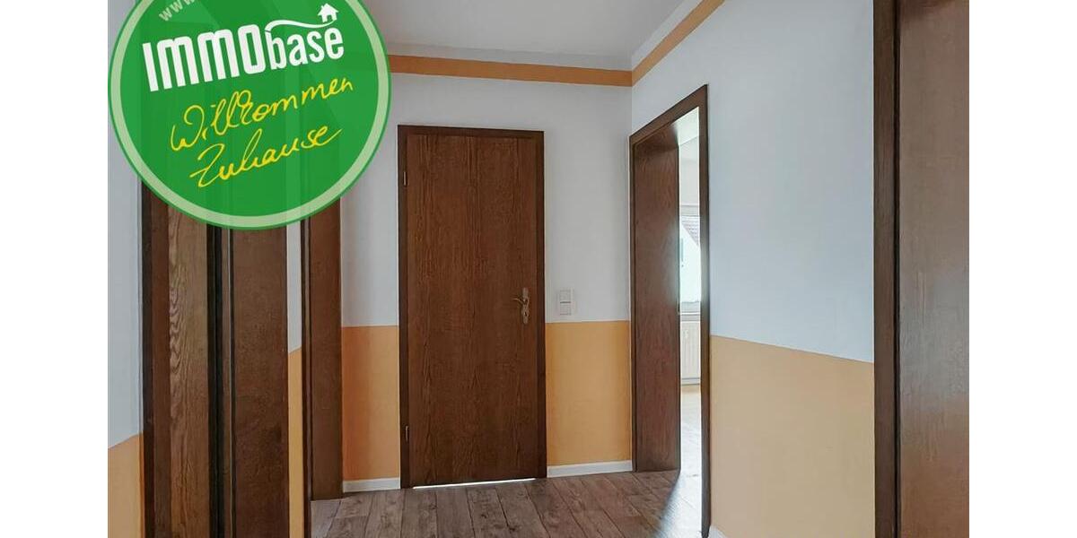 Dachgeschoßwohnung Hainichen - 3 Zimmer, 70 m&sup2;, 398&euro; | Angebot:24144480