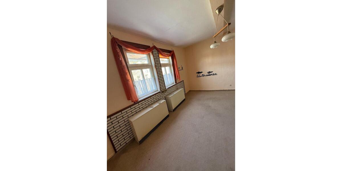 Terrassenwohnung Roßleben-Wiehe Wiehe - 5 Zimmer, 450 m&sup2;, 825&euro; | Angebot:24637680