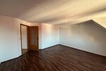 Dachgeschoßwohnung Strehla - 2 Zimmer, 50 m&sup2;, 300&euro; | Angebot:26553832