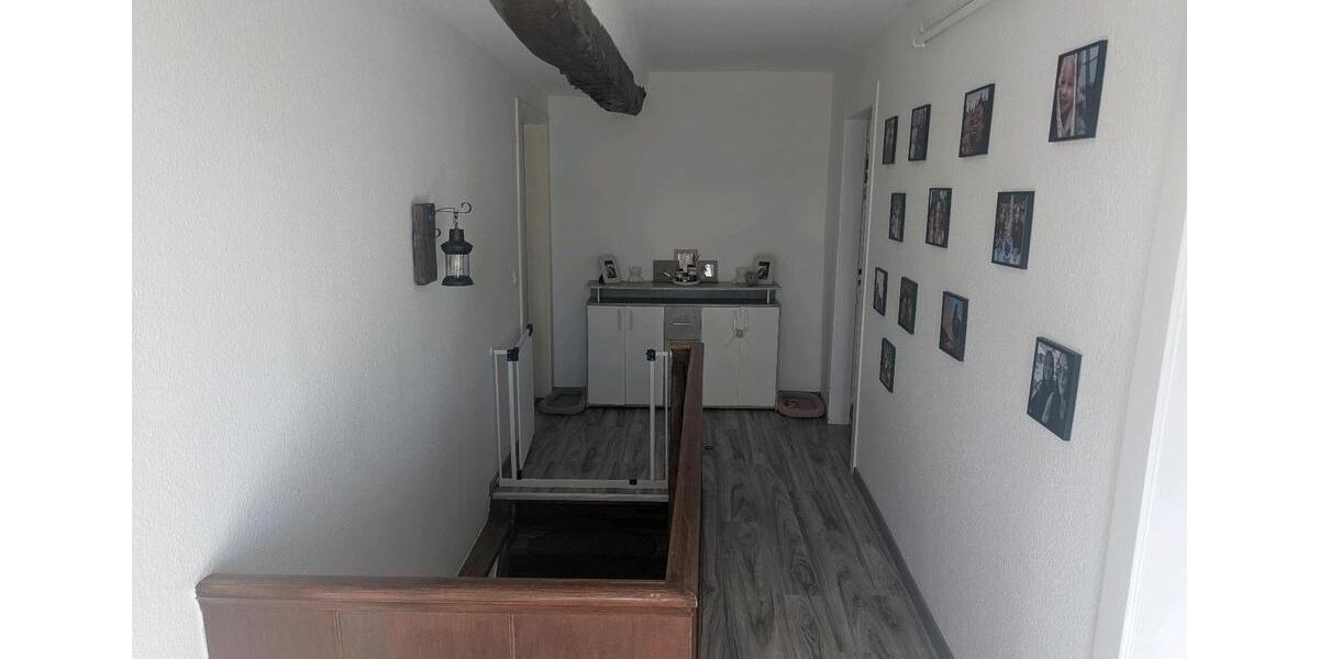 Reihenhaus Übach-Palenberg Palenberg - 5.5 Zimmer, 150 m&sup2;, 1.400&euro; | Angebot:25358177