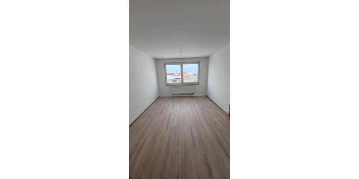 Erdgeschoßwohnung Schleiz - 3.5 Zimmer, 73 m&sup2;, 540&euro; | Angebot:24382729