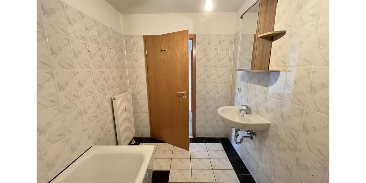 Etagenwohnung Halberstadt - 4 Zimmer, 112 m&sup2;, 619&euro; | Angebot:26675304