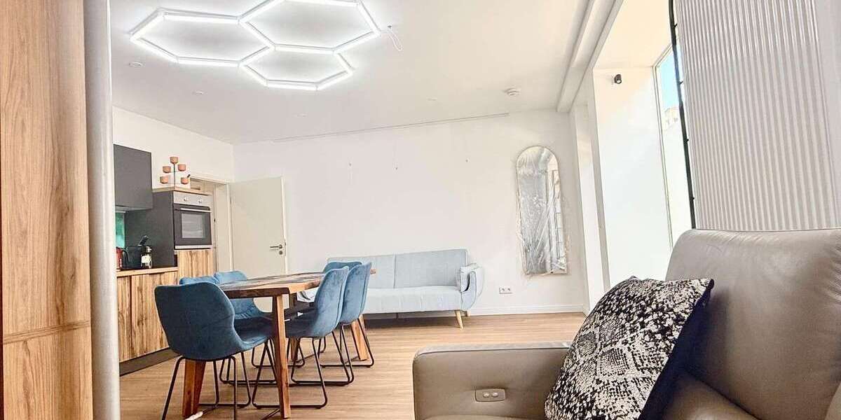 Etagenwohnung Erlangen Innenstadt - 2.5 Zimmer, 65 m&sup2;, 1.650&euro; | Angebot:27031221