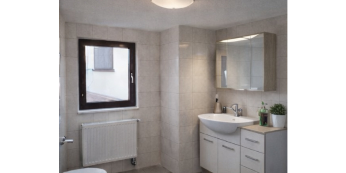 Etagenwohnung Torgau - 4 Zimmer, 75 m&sup2;, 675&euro; | Angebot:25369432