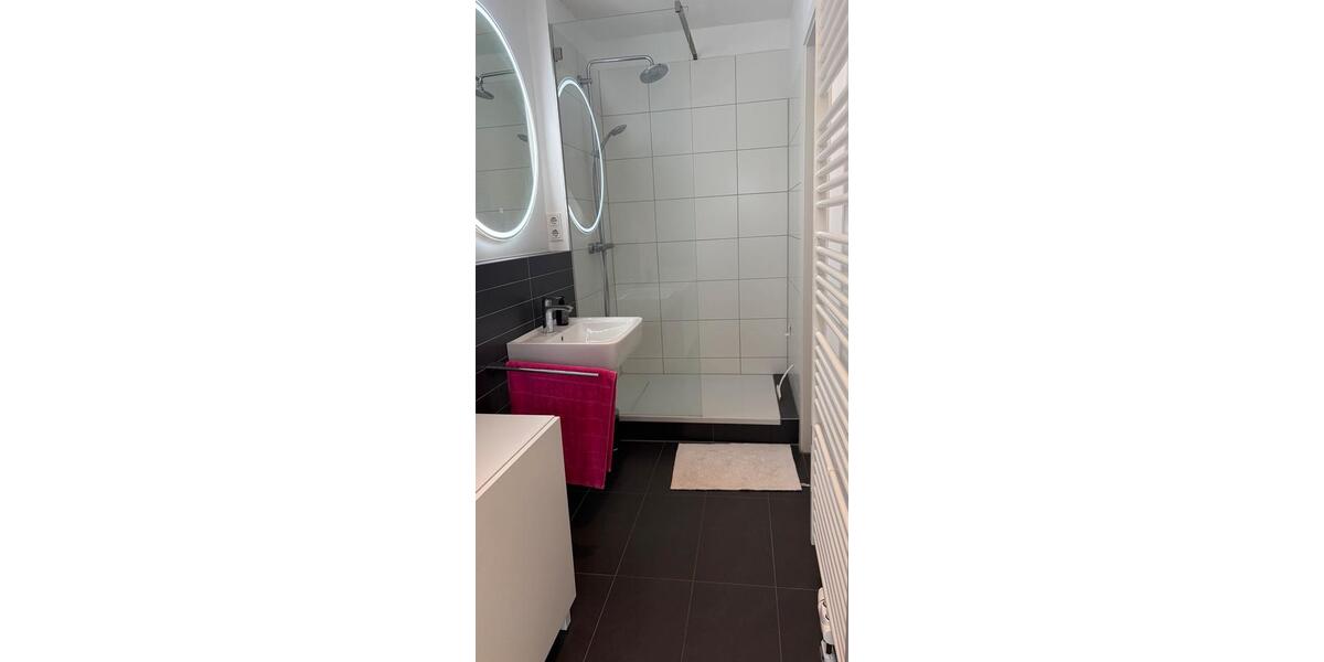 Dachgeschoßwohnung Hannover Mitte - 1 Zimmer, 45 m&sup2;, 920&euro; | Angebot:26236386