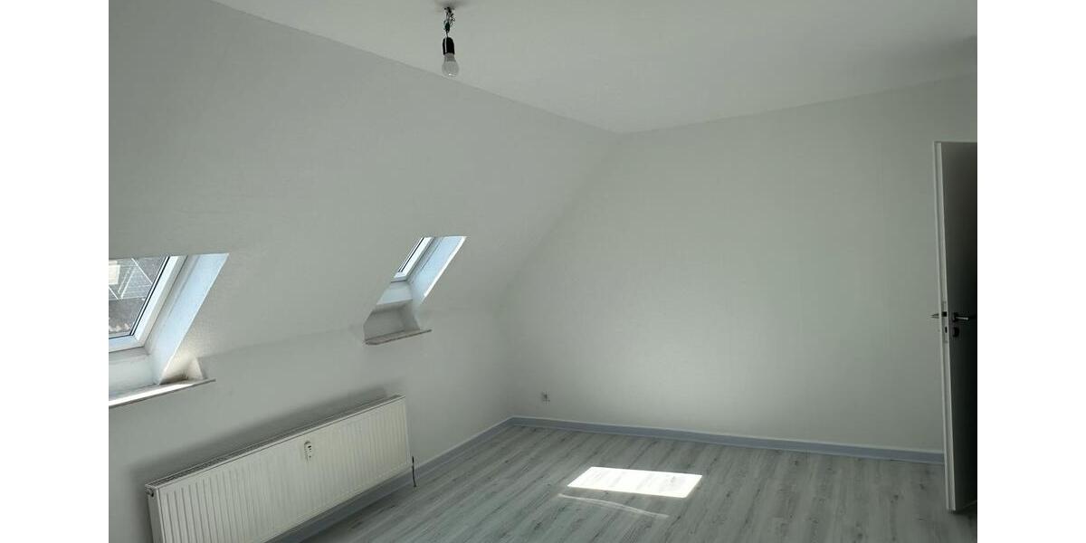 Dachgeschoßwohnung Langgöns - 3 Zimmer, 70 m&sup2;, 750&euro; | Angebot:26481535