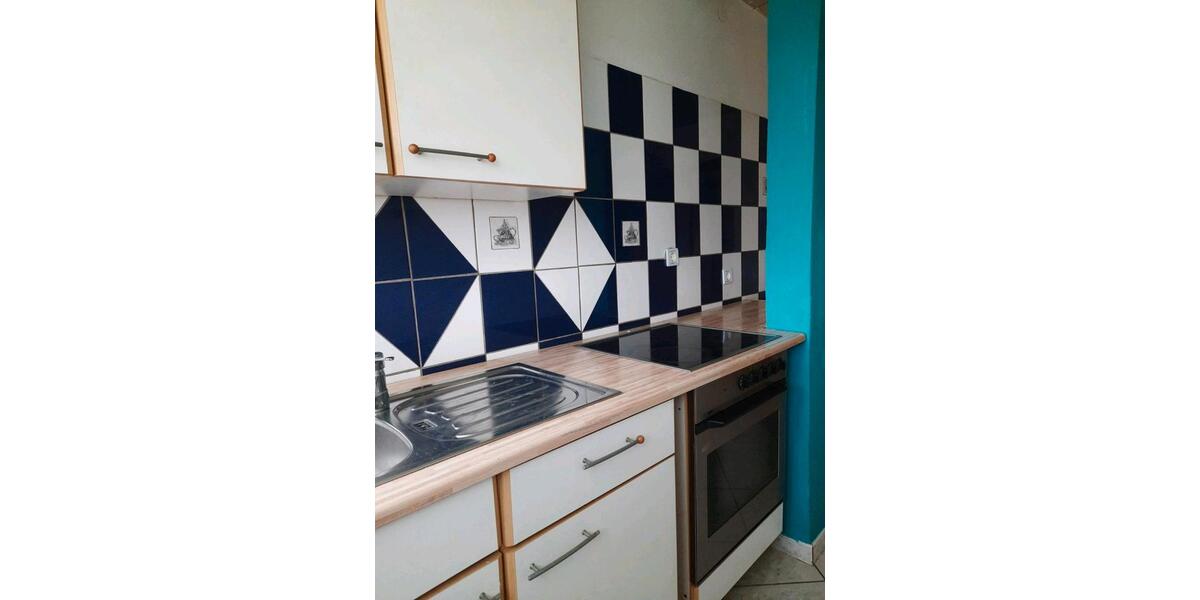 Etagenwohnung Tuttlingen - 5 Zimmer, 100 m&sup2;, 700&euro; | Angebot:24865408