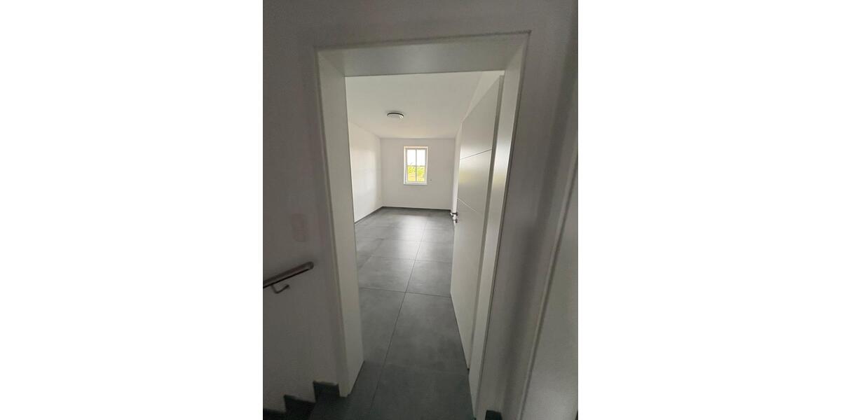 Reihenhaus Burgdorf - 5 Zimmer, 180 m&sup2;, 1.650&euro; | Angebot:25422910