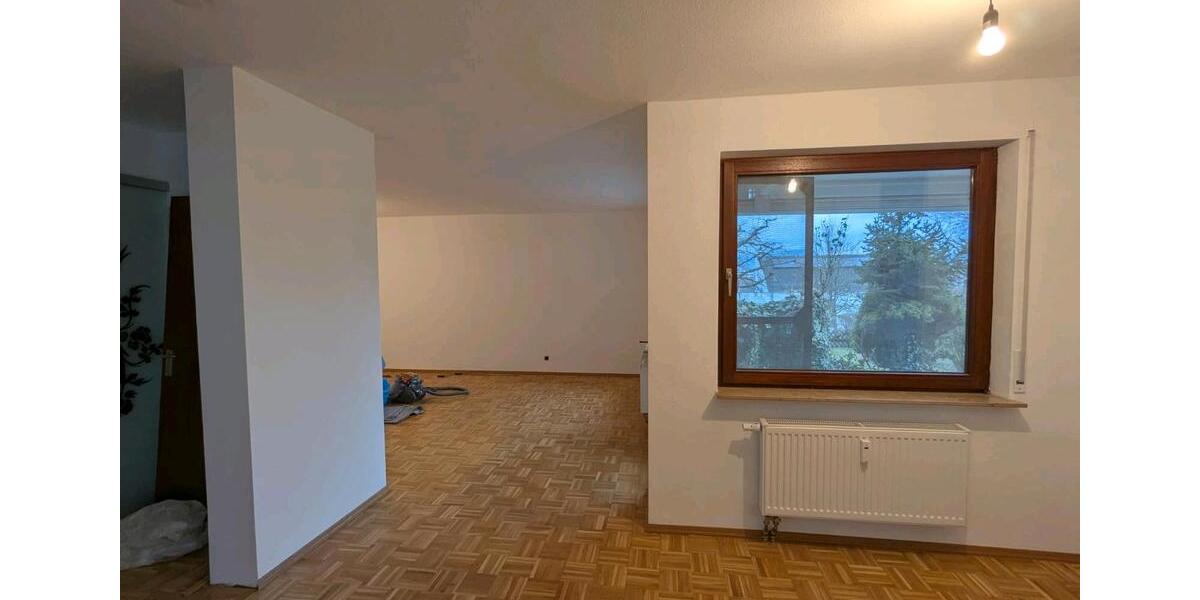 Erdgeschoßwohnung Eislingen (Fils) - 2 Zimmer, 81 m&sup2;, 1.070&euro; | Angebot:25893574