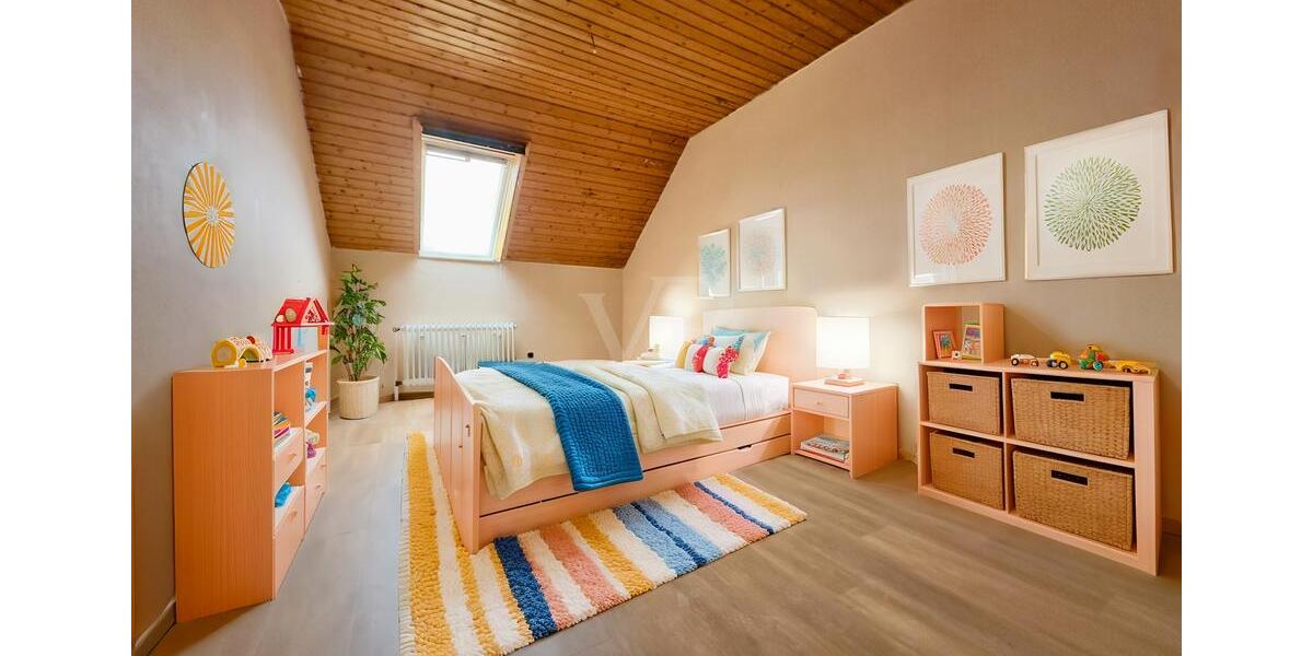 Dachgeschoßwohnung Lingen (Ems) Damaschke - 4 Zimmer, 95 m&sup2;, 850&euro; | Angebot:26492491